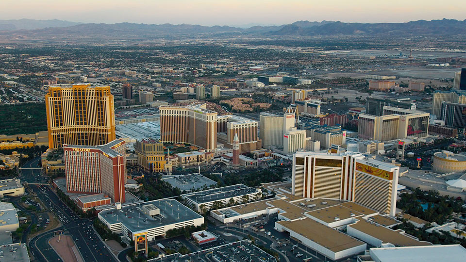 Strip Tour Over Las Vegas - Las Vegas Helicopter Tours