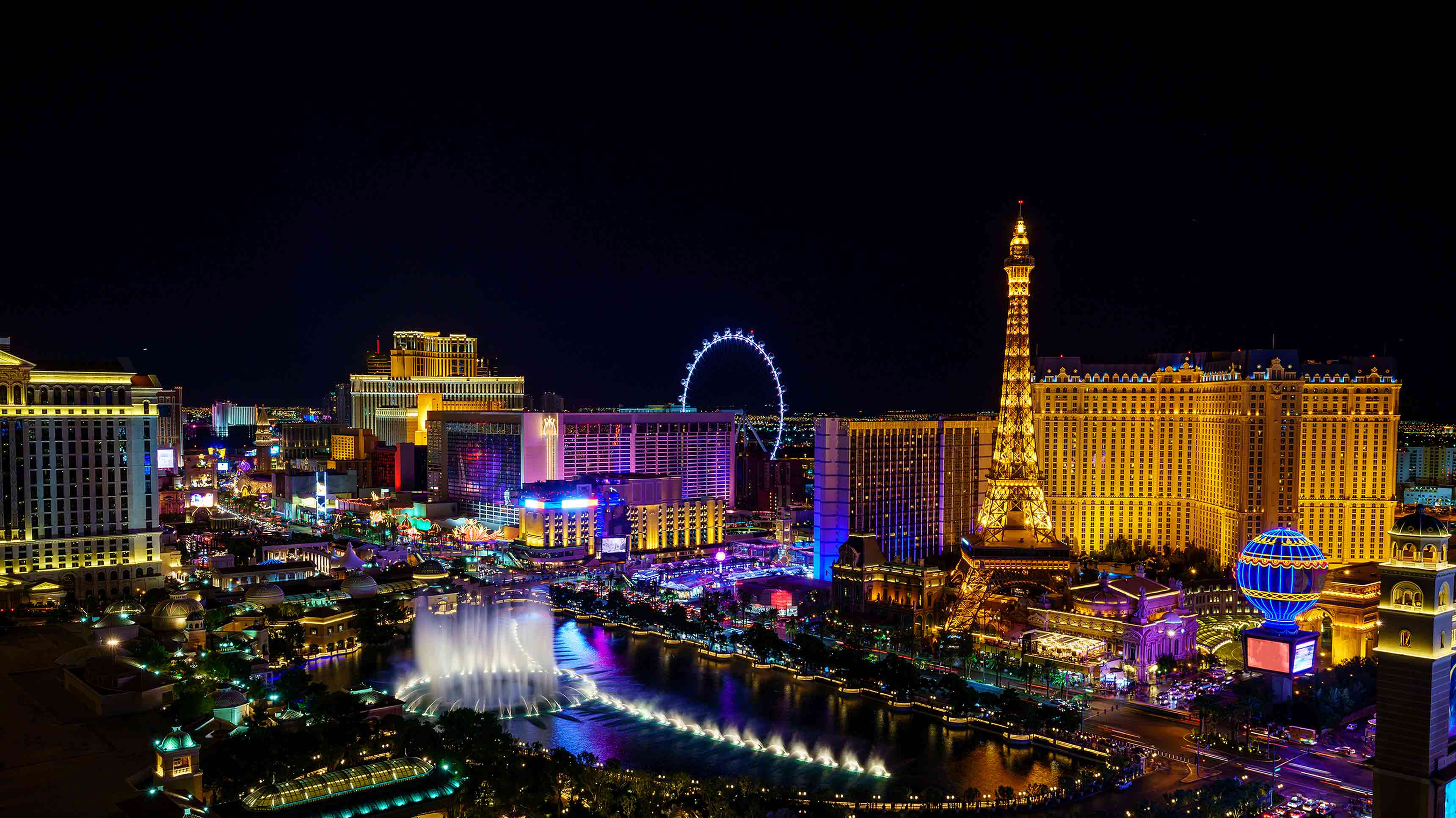 las vegas at night from plane